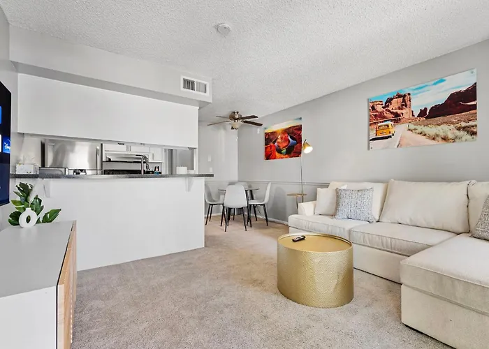 Apartment Modern 1b1b With Free Parking Scottsdale